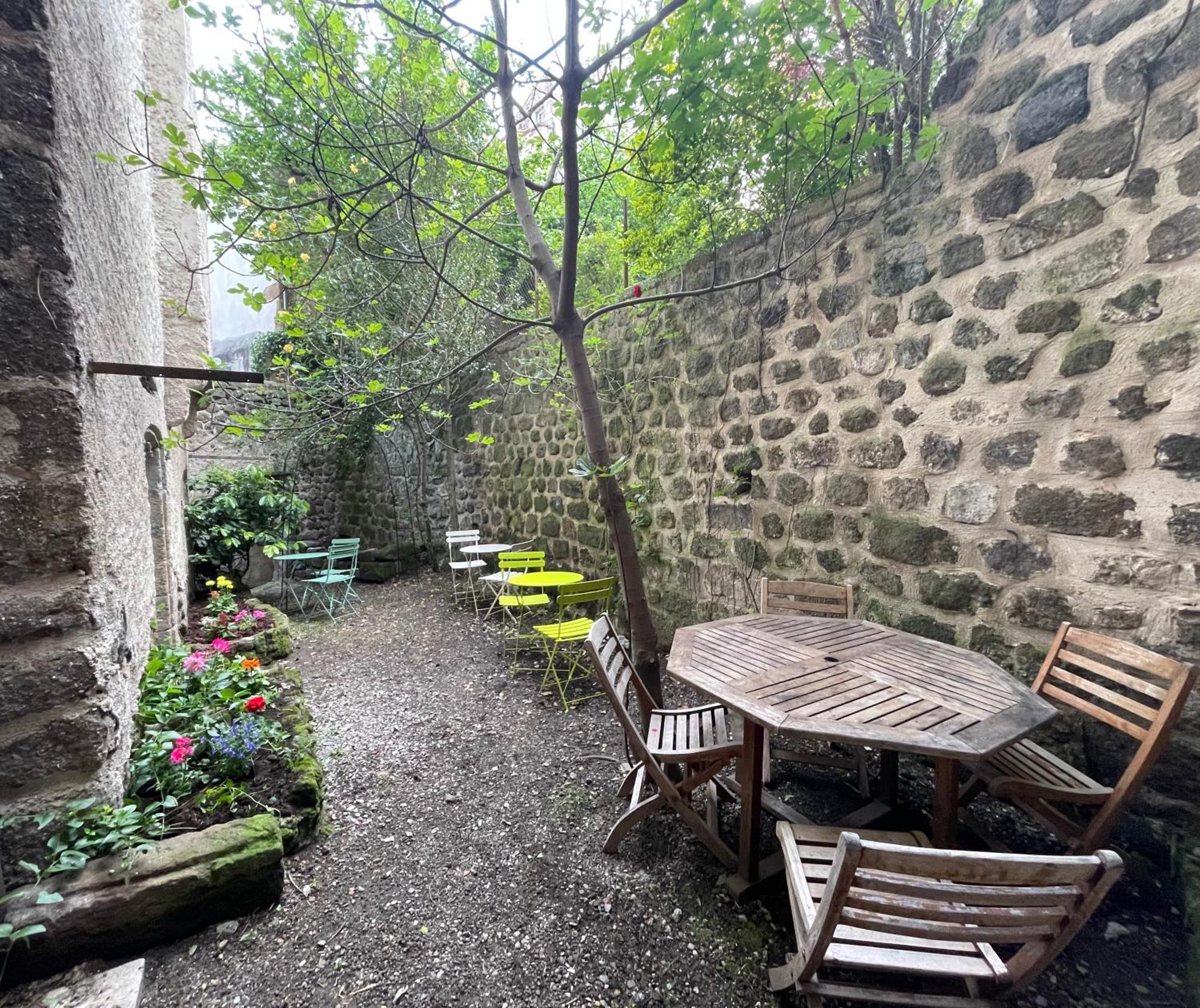 Aux Portes Du Mont Anis Le Puy-en-Velay Экстерьер фото
